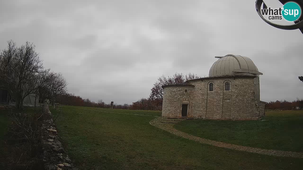 Webcam de l’Observatoire de Višnjan: Plongez dans le cosmos depuis l’Istrie, Croatie