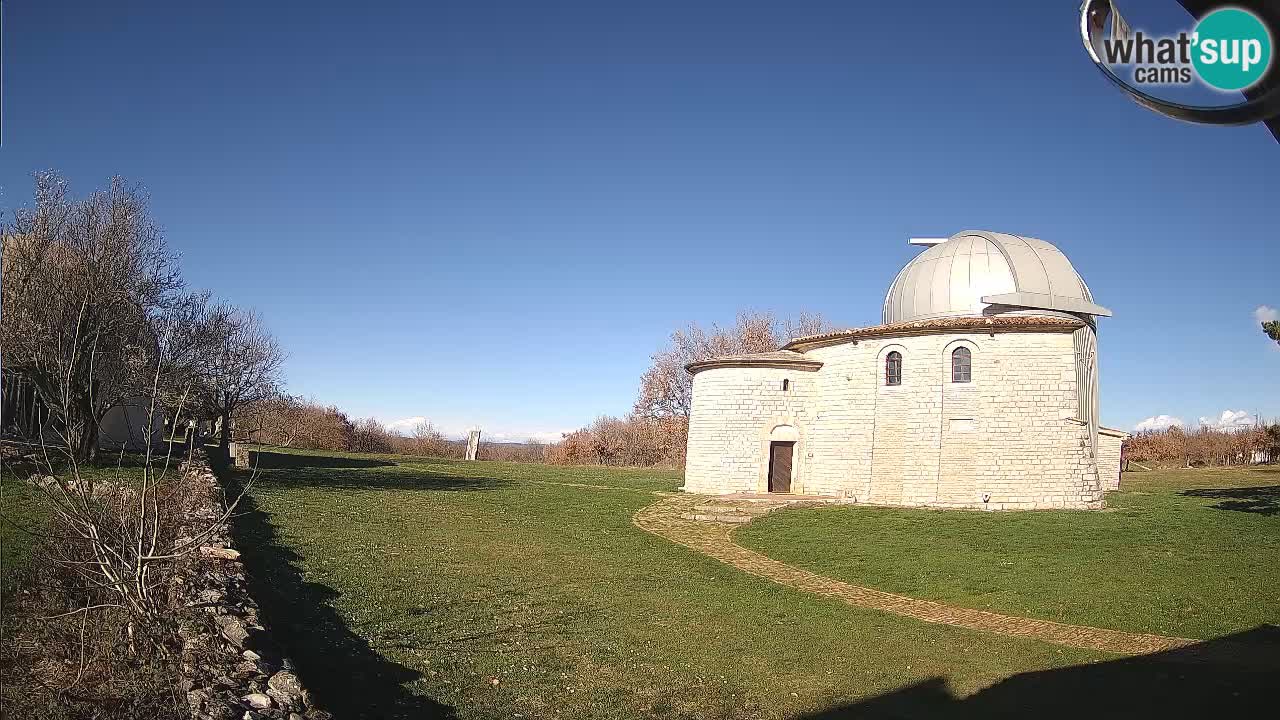 Višnjanska observatorijska spletna kamera: Opazujte vesolje iz Istre, Hrvaška