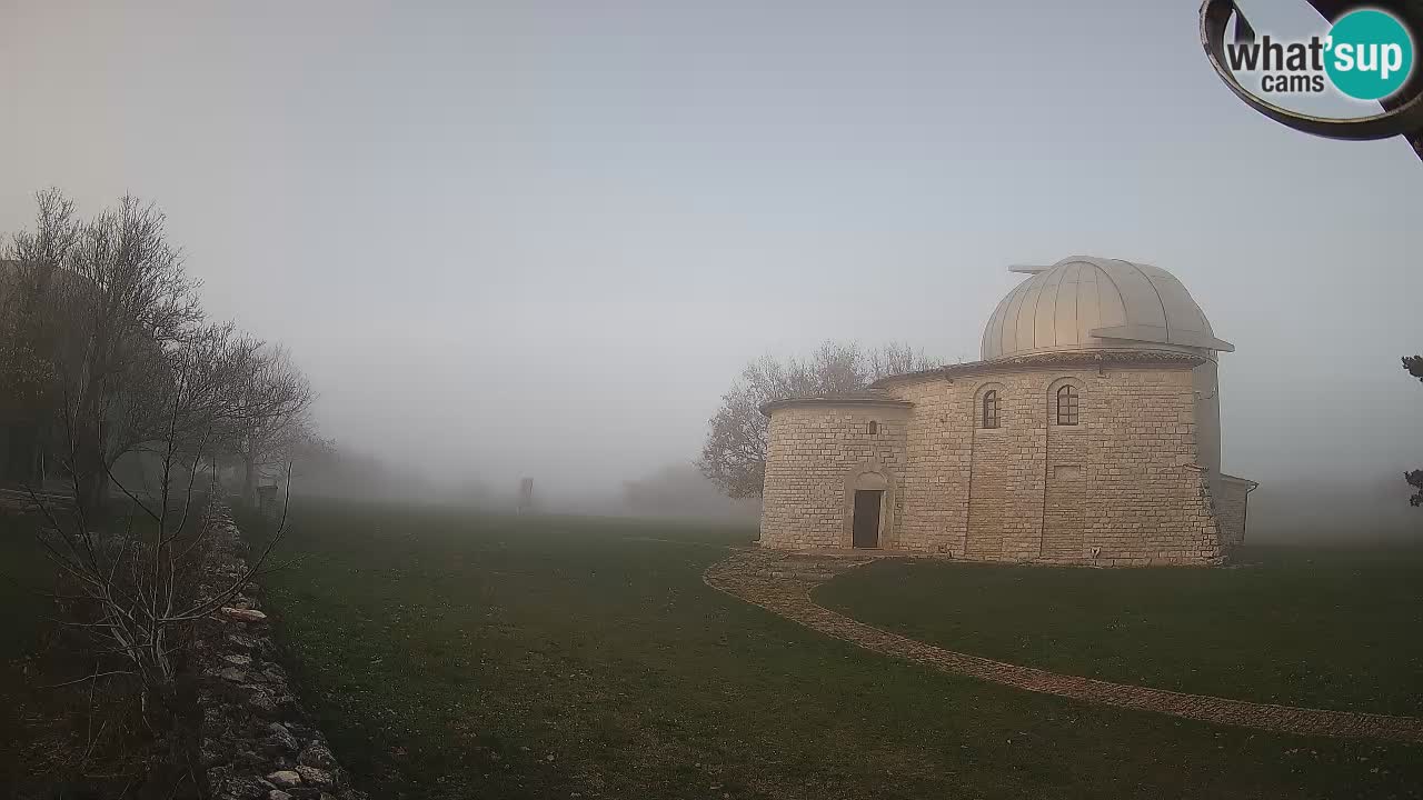 Višnjanska observatorijska spletna kamera: Opazujte vesolje iz Istre, Hrvaška