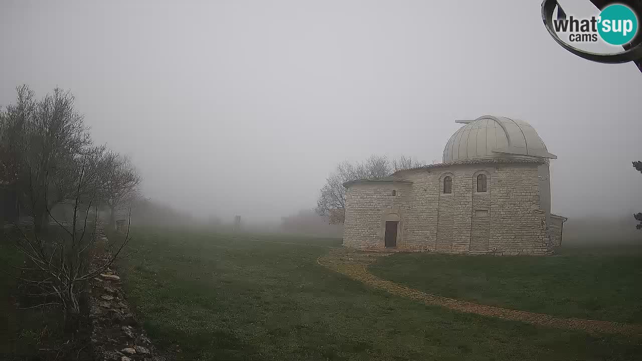 Višnjanska opservatorijska web kamera: Zavirite u svemir s poluotoka Istre, Hrvatska