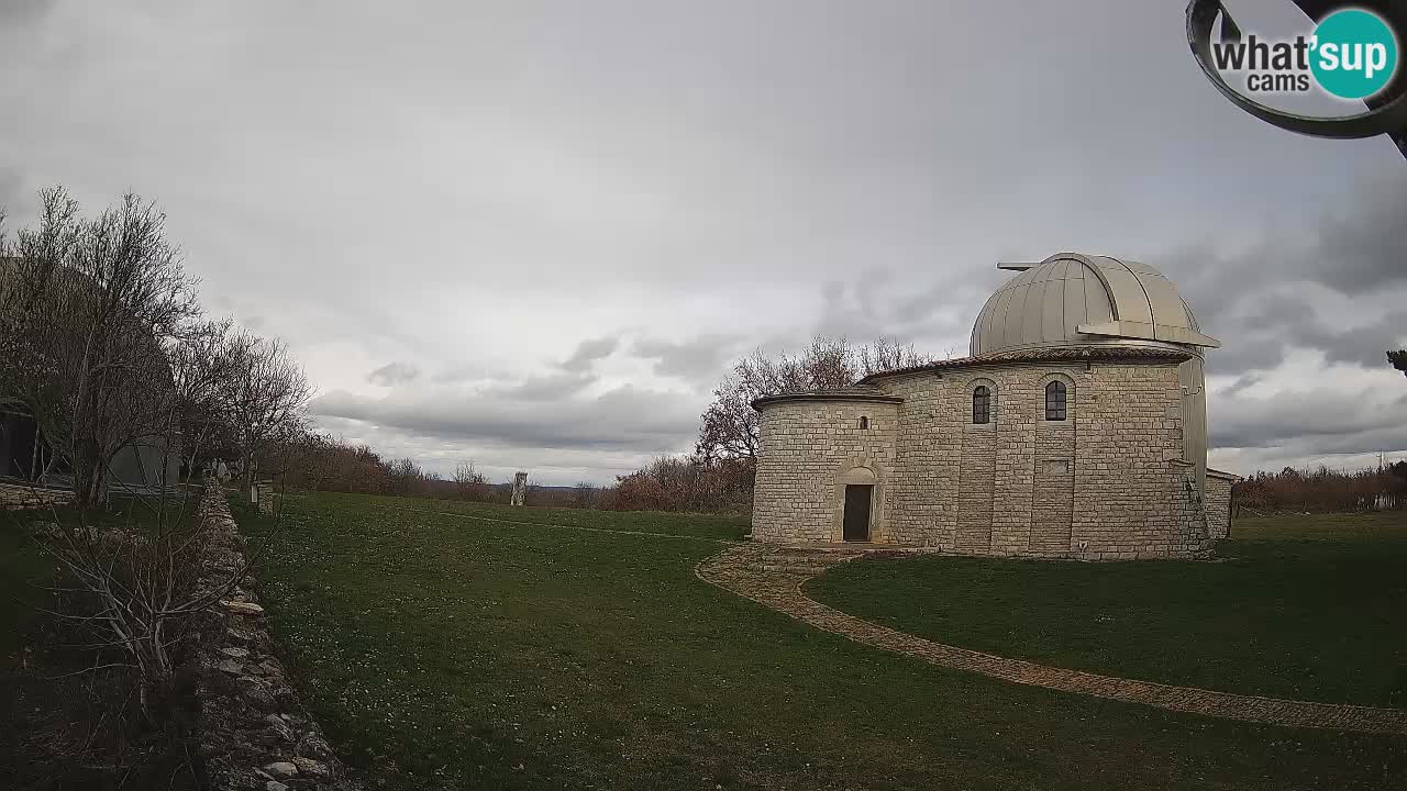 Višnjan Observatory Webcam: Gaze into the Cosmos from Istria, Croatia