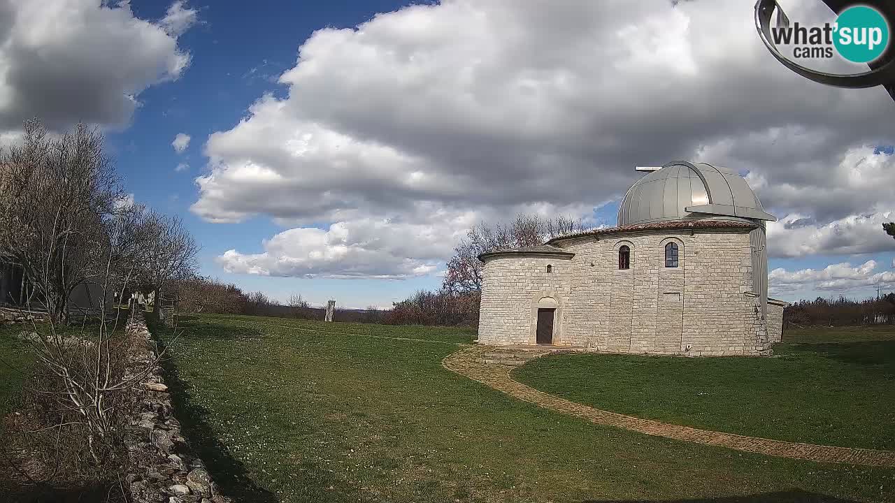 Webcam del Observatorio de Višnjan: Contempla el cosmos desde Istria, Croacia