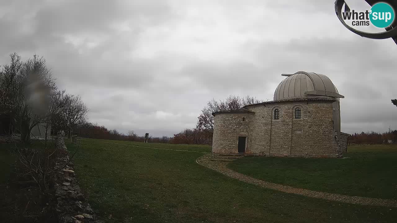 Višnjan Observatory Webcam: Gaze into the Cosmos from Istria, Croatia