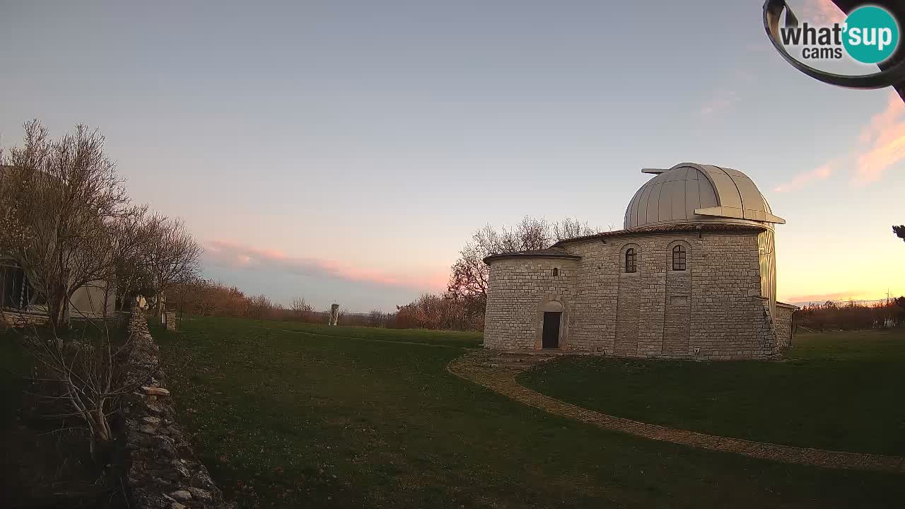 Višnjan Observatory Webcam: Gaze into the Cosmos from Istria, Croatia