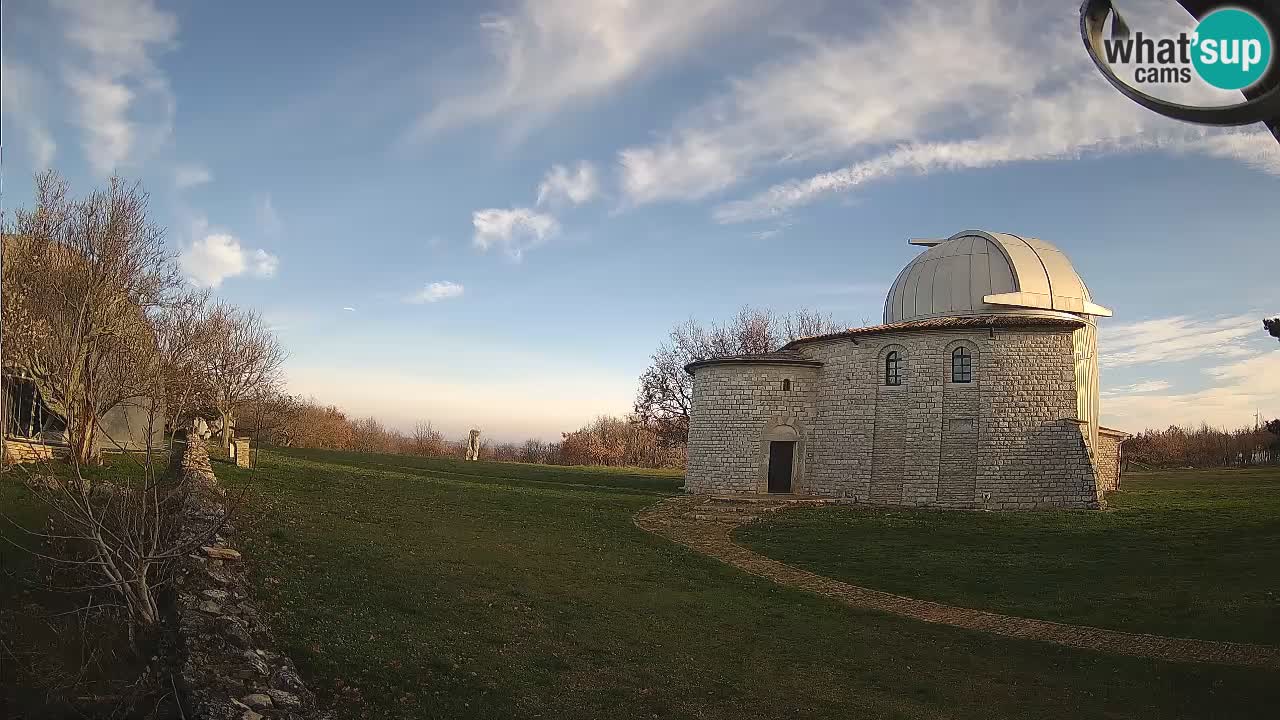 Webcam de l&rsquo;Observatoire de Višnjan: Plongez dans le cosmos depuis l&rsquo;Istrie, Croatie