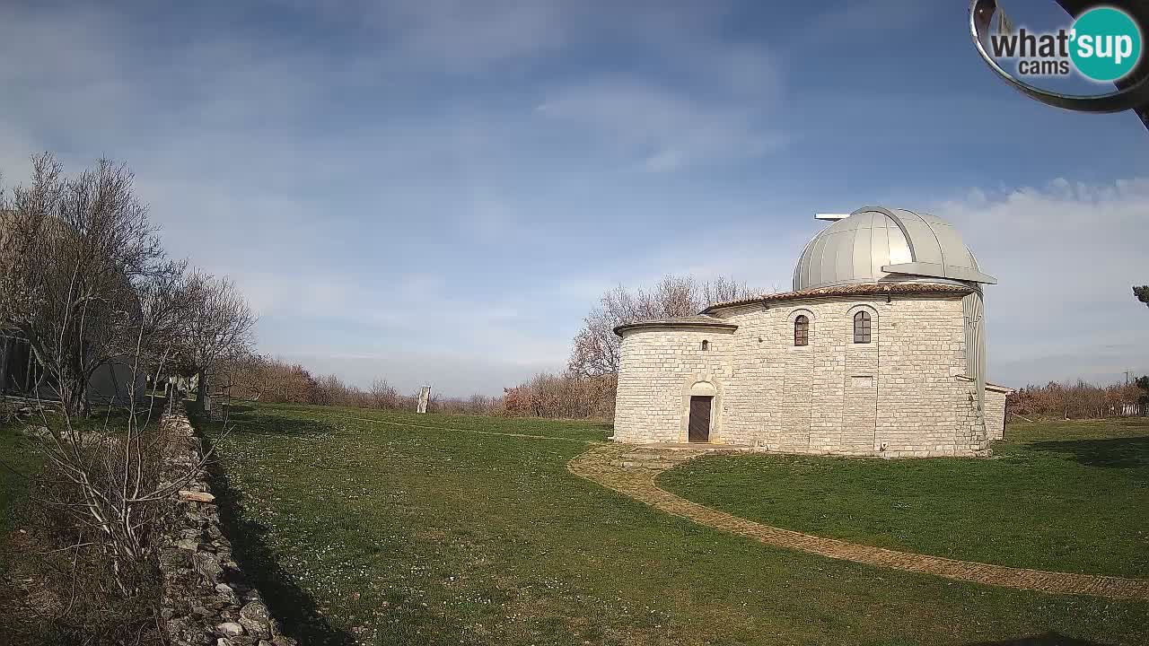 Webcam de l’Observatoire de Višnjan: Plongez dans le cosmos depuis l’Istrie, Croatie
