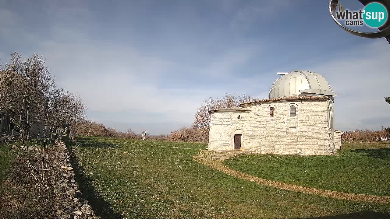 Webcam de l’Observatoire de Višnjan: Plongez dans le cosmos depuis l’Istrie, Croatie