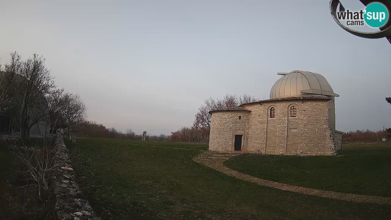 Višnjan Observatory Webcam: Gaze into the Cosmos from Istria, Croatia