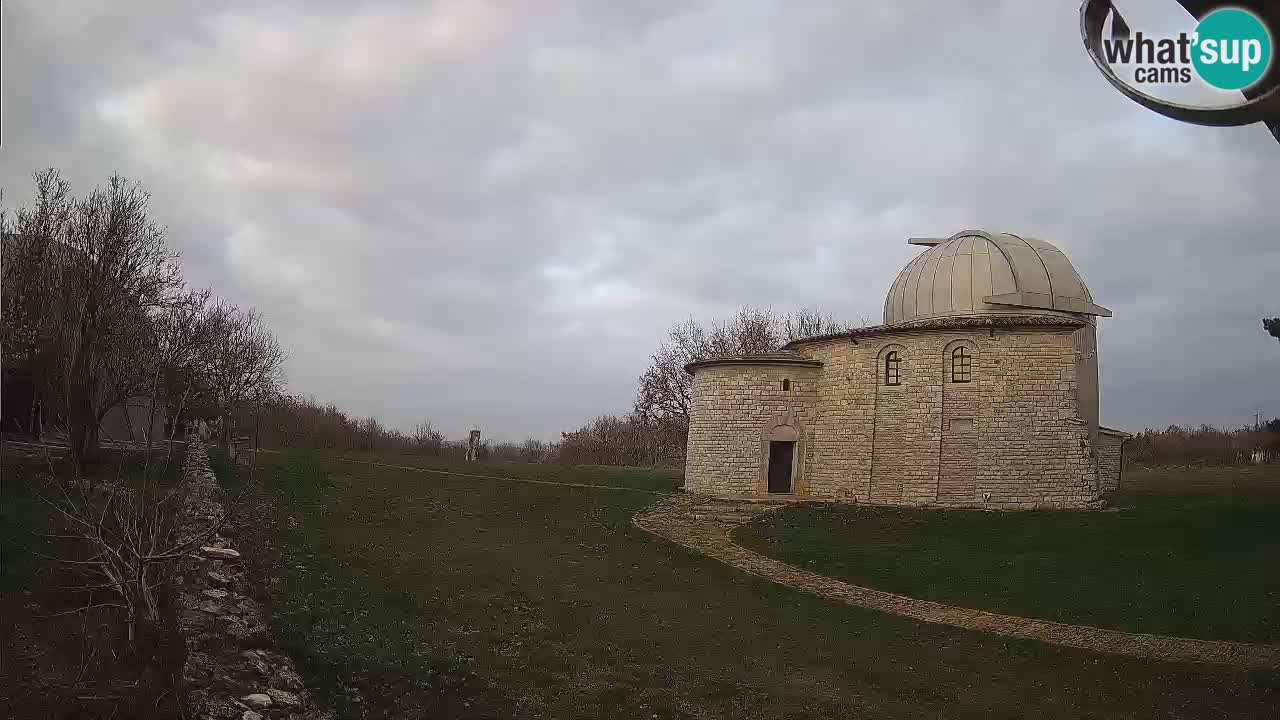 Višnjanska opservatorijska web kamera: Zavirite u svemir s poluotoka Istre, Hrvatska
