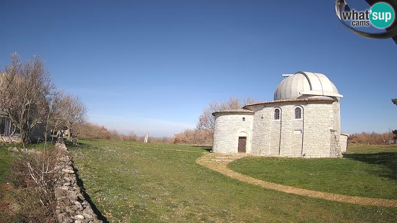 Višnjanska observatorijska spletna kamera: Opazujte vesolje iz Istre, Hrvaška