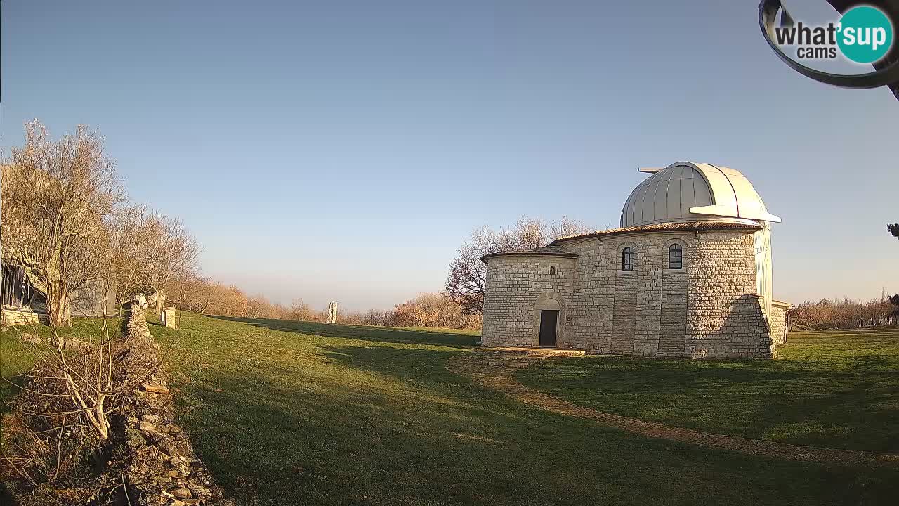 Webcam del Observatorio de Višnjan: Contempla el cosmos desde Istria, Croacia