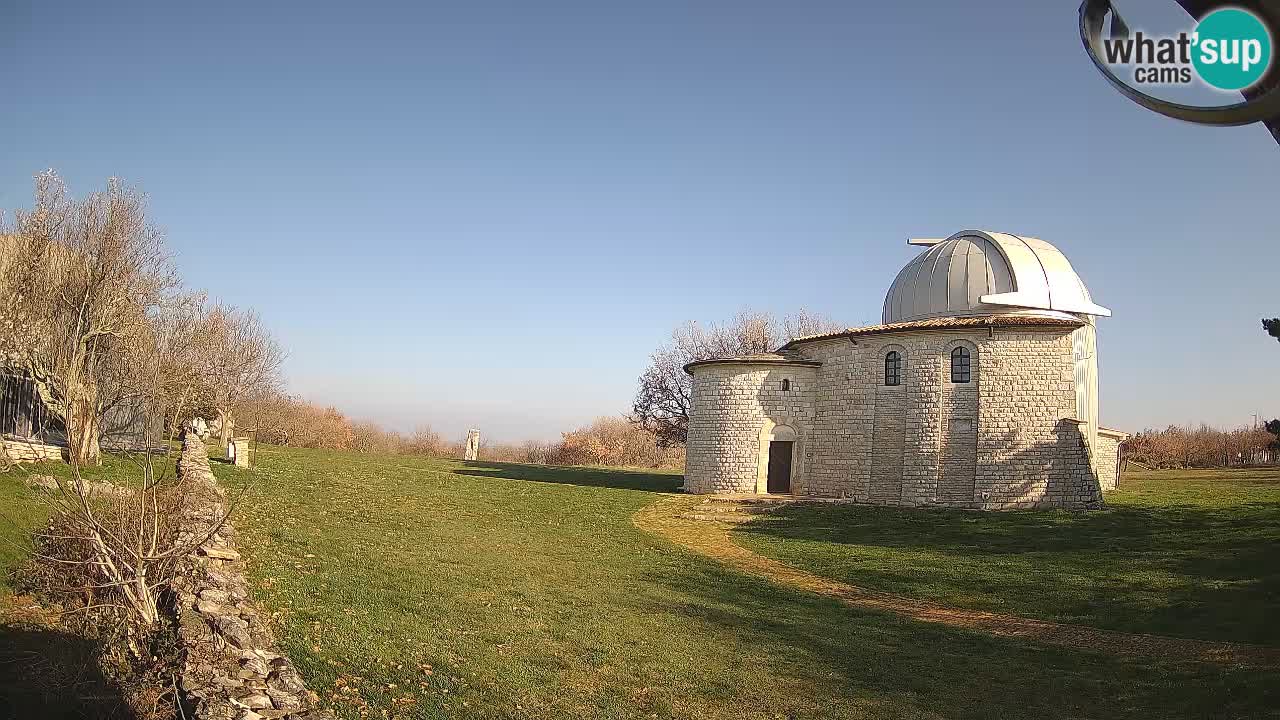 Višnjanska observatorijska spletna kamera: Opazujte vesolje iz Istre, Hrvaška