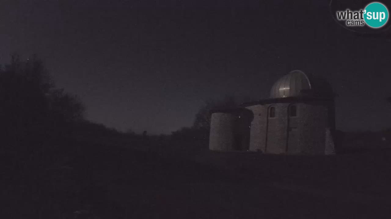 Višnjanska observatorijska spletna kamera: Opazujte vesolje iz Istre, Hrvaška