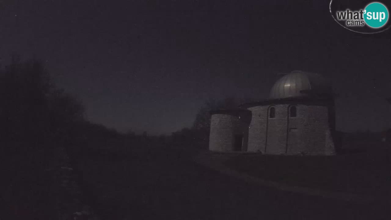 Webcam de l’Observatoire de Višnjan: Plongez dans le cosmos depuis l’Istrie, Croatie