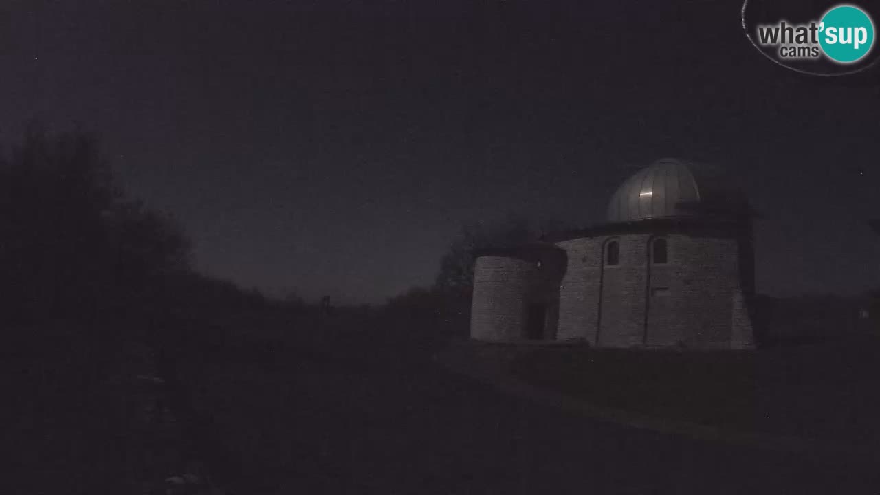 Višnjan Observatory Webcam: Gaze into the Cosmos from Istria, Croatia