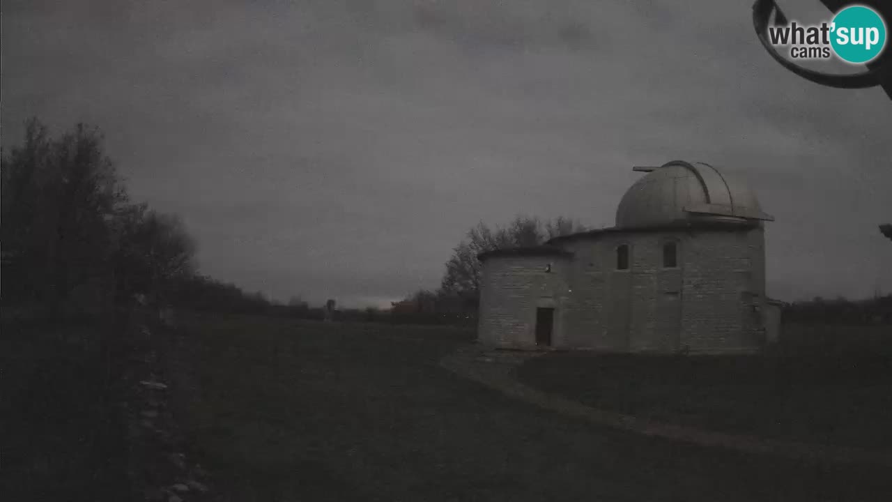 Višnjan Observatory Webcam: Gaze into the Cosmos from Istria, Croatia
