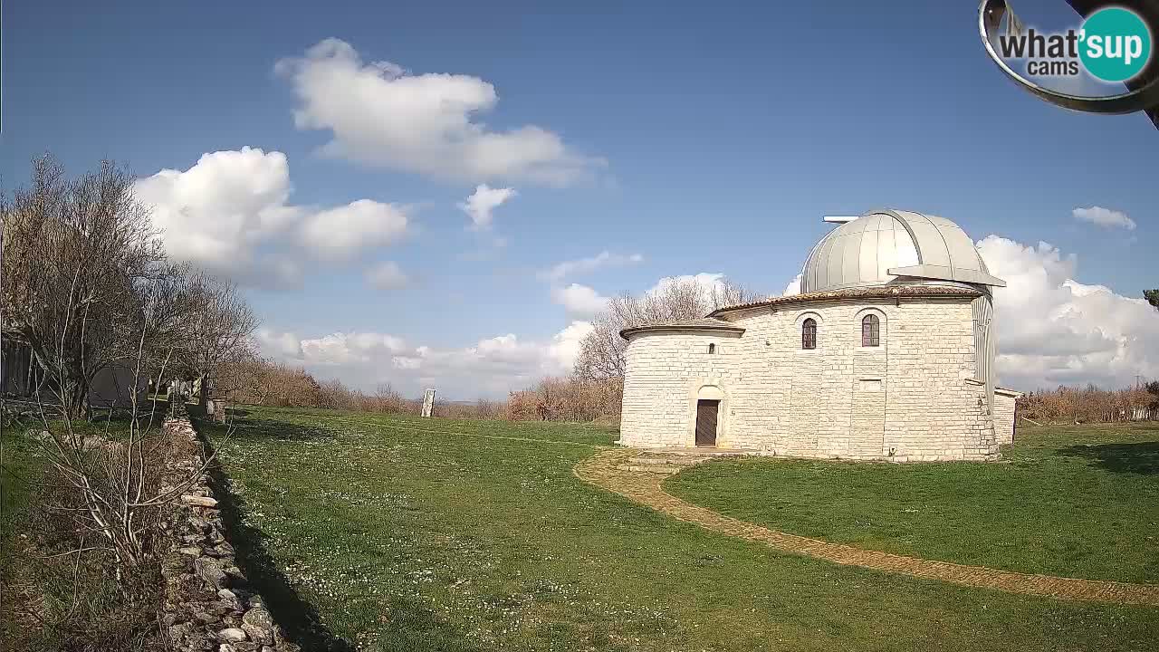 Webcam de l’Observatoire de Višnjan: Plongez dans le cosmos depuis l’Istrie, Croatie