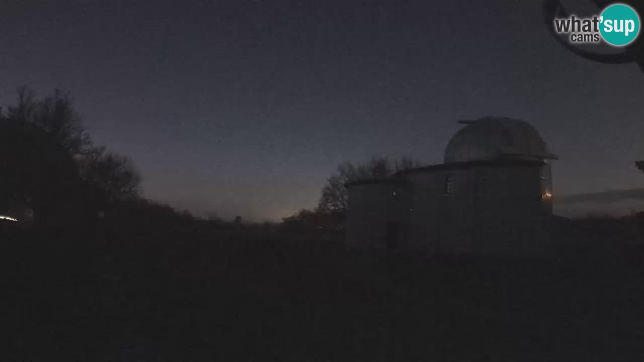 Višnjan Observatory Webcam: Gaze into the Cosmos from Istria, Croatia