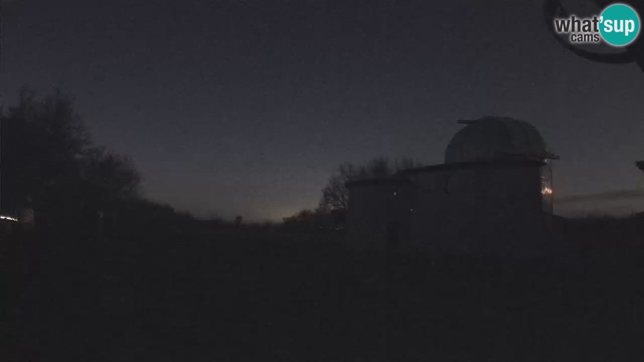 Višnjan Observatory Webcam: Gaze into the Cosmos from Istria, Croatia