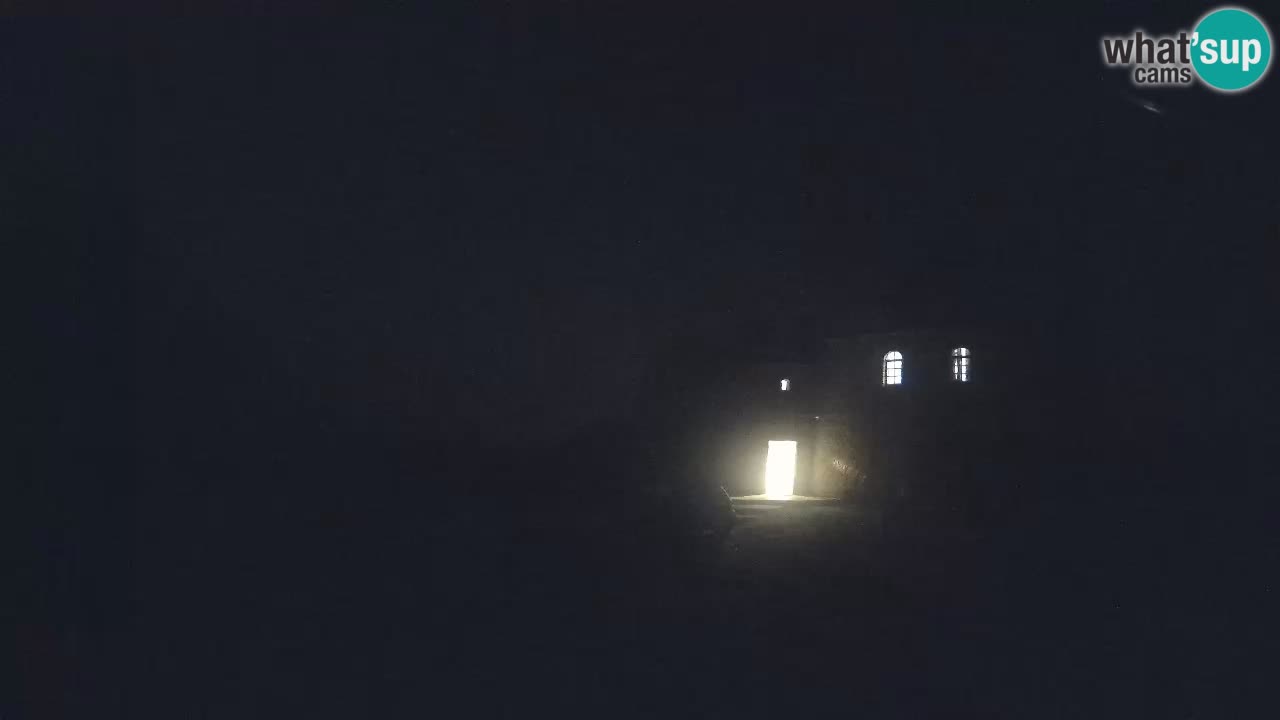 Višnjan Observatory Webcam: Gaze into the Cosmos from Istria, Croatia