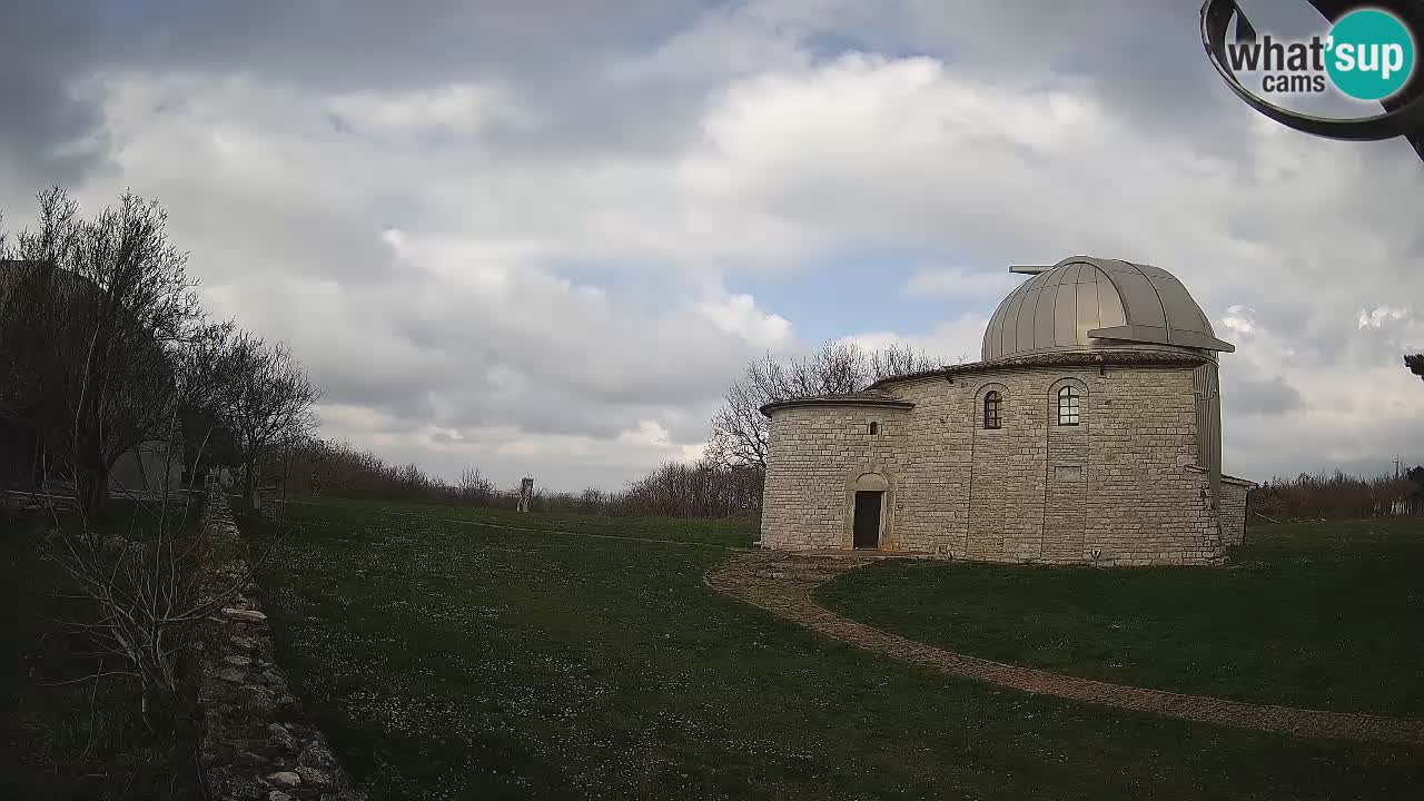 Višnjanska observatorijska spletna kamera: Opazujte vesolje iz Istre, Hrvaška