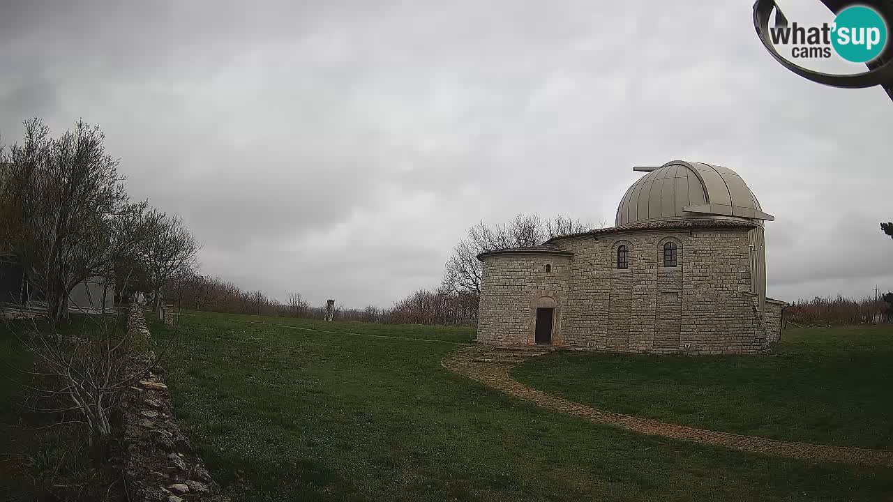 Webcam del Observatorio de Višnjan: Contempla el cosmos desde Istria, Croacia