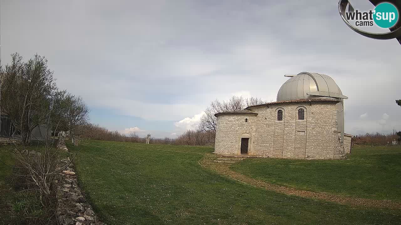 Webcam de l’Observatoire de Višnjan: Plongez dans le cosmos depuis l’Istrie, Croatie