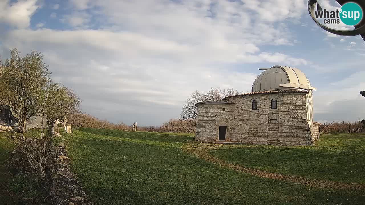 Webcam de l&rsquo;Observatoire de Višnjan: Plongez dans le cosmos depuis l&rsquo;Istrie, Croatie