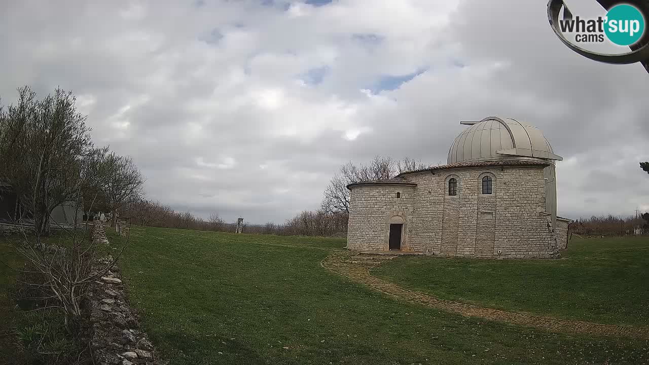 Webcam del Observatorio de Višnjan: Contempla el cosmos desde Istria, Croacia