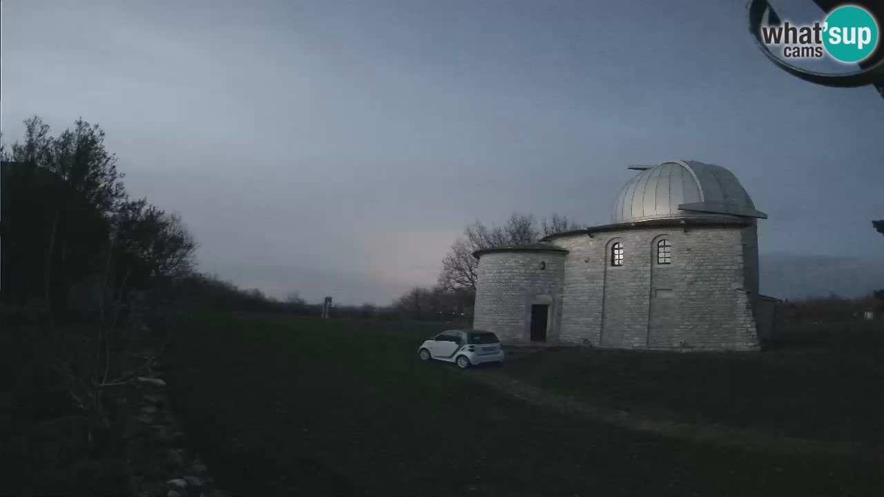 Višnjan Observatory Webcam: Gaze into the Cosmos from Istria, Croatia