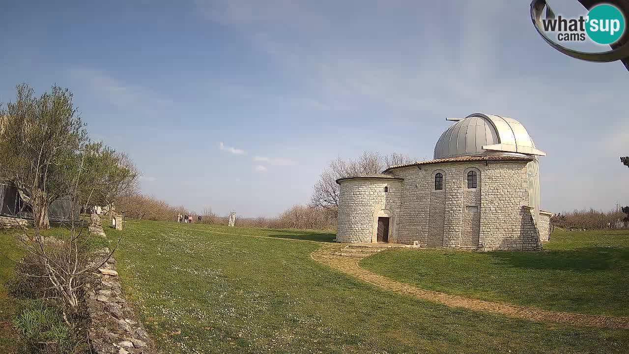Višnjanska observatorijska spletna kamera: Opazujte vesolje iz Istre, Hrvaška