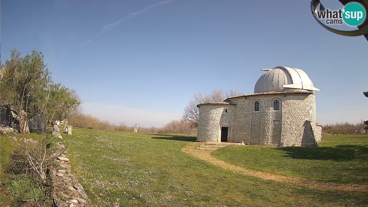 Višnjanska observatorijska spletna kamera: Opazujte vesolje iz Istre, Hrvaška