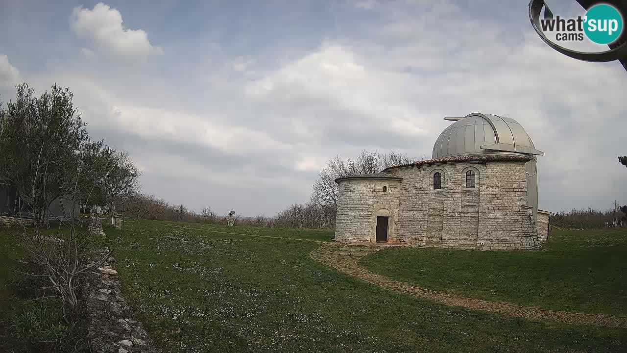 Višnjanska observatorijska spletna kamera: Opazujte vesolje iz Istre, Hrvaška