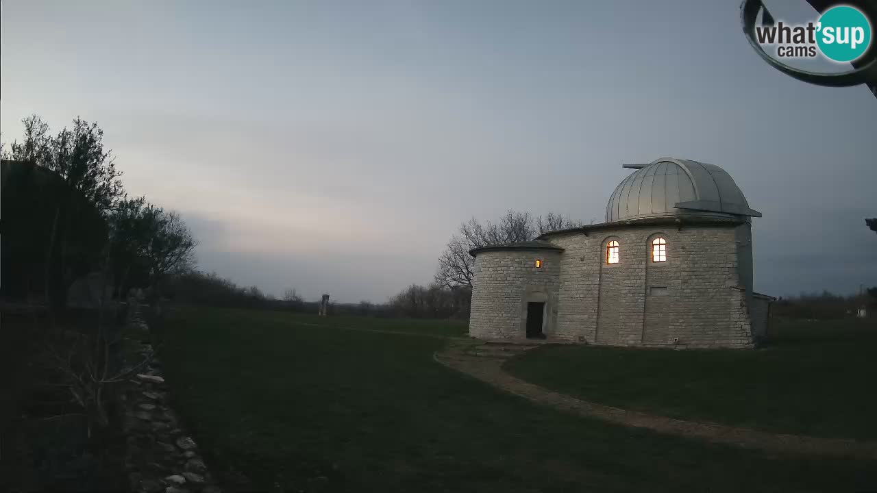 Webcam del Observatorio de Višnjan: Contempla el cosmos desde Istria, Croacia