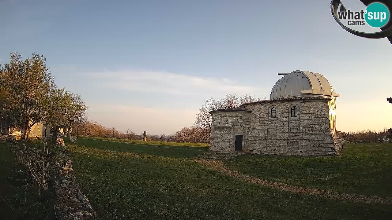 Webcam del Observatorio de Višnjan: Contempla el cosmos desde Istria, Croacia