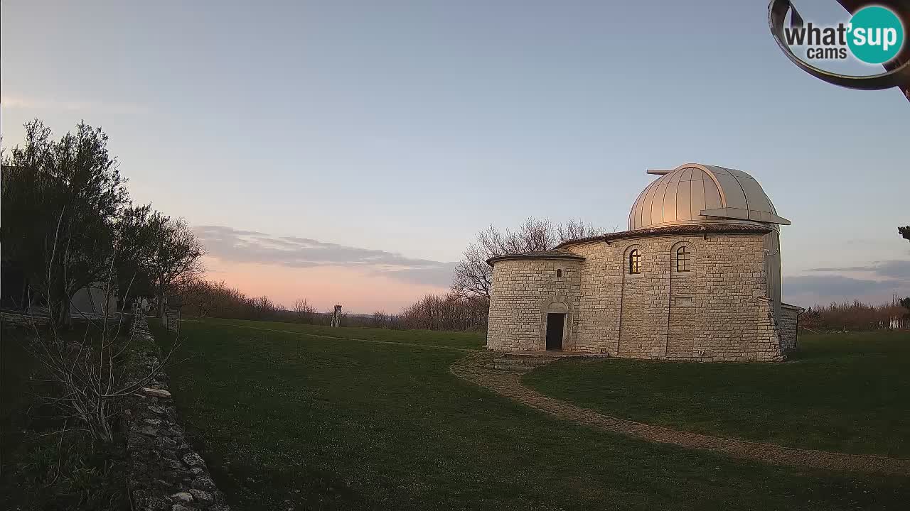 Višnjan Observatory Webcam: Gaze into the Cosmos from Istria, Croatia