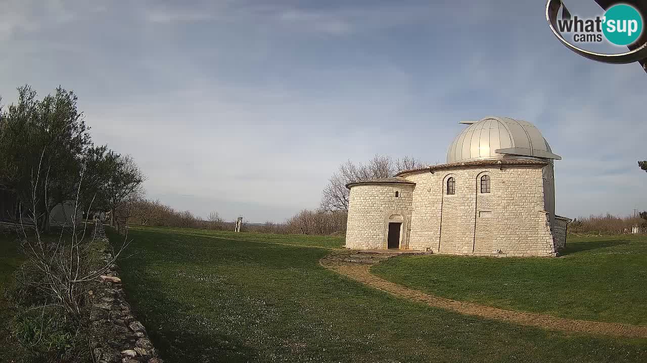 Webcam de l’Observatoire de Višnjan: Plongez dans le cosmos depuis l’Istrie, Croatie