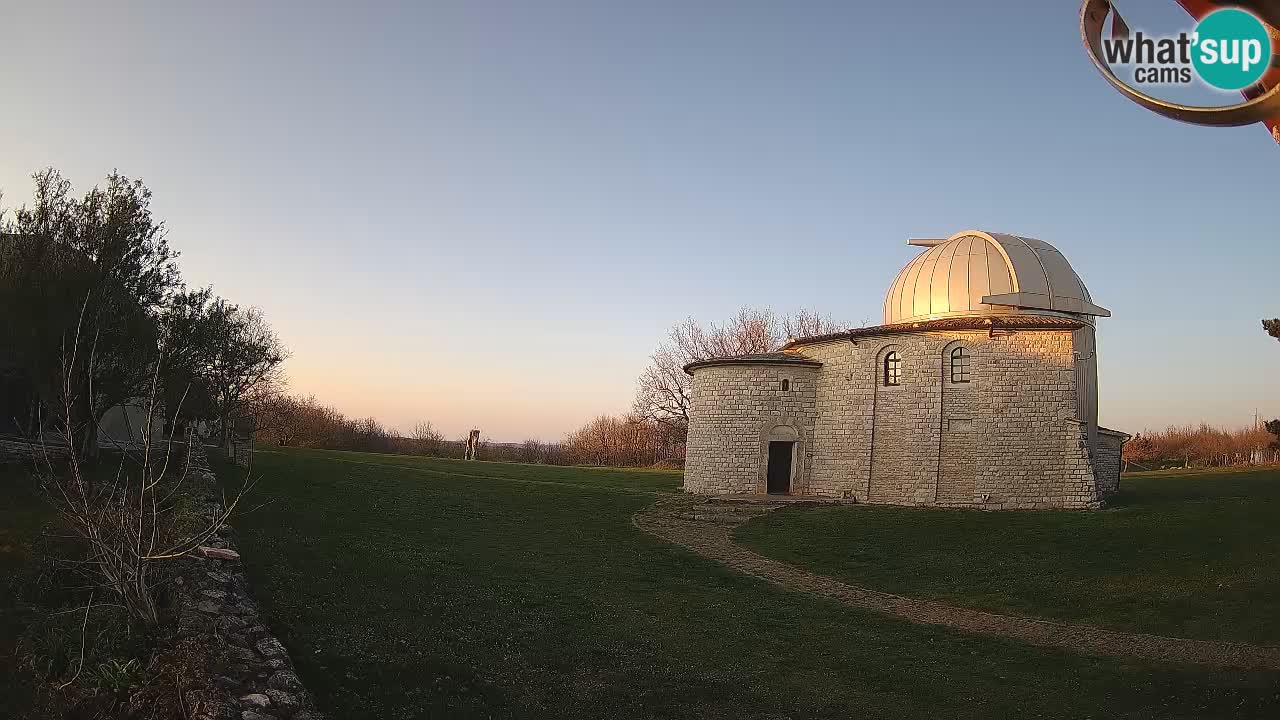Webcam del Observatorio de Višnjan: Contempla el cosmos desde Istria, Croacia
