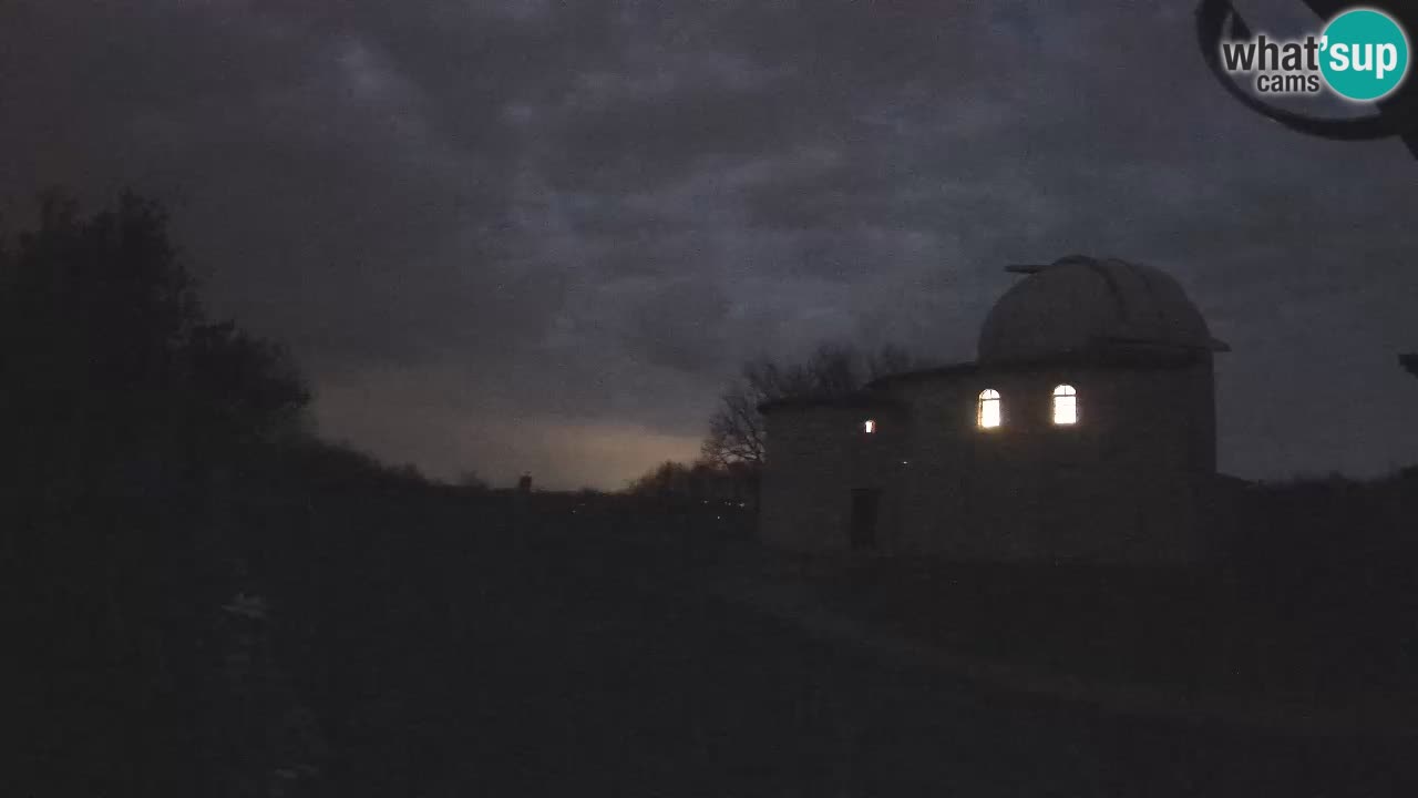 Webcam del Observatorio de Višnjan: Contempla el cosmos desde Istria, Croacia