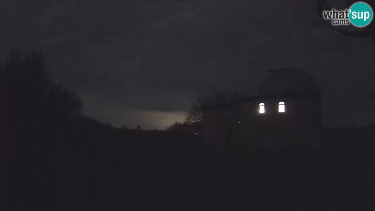 Webcam de l’Observatoire de Višnjan: Plongez dans le cosmos depuis l’Istrie, Croatie