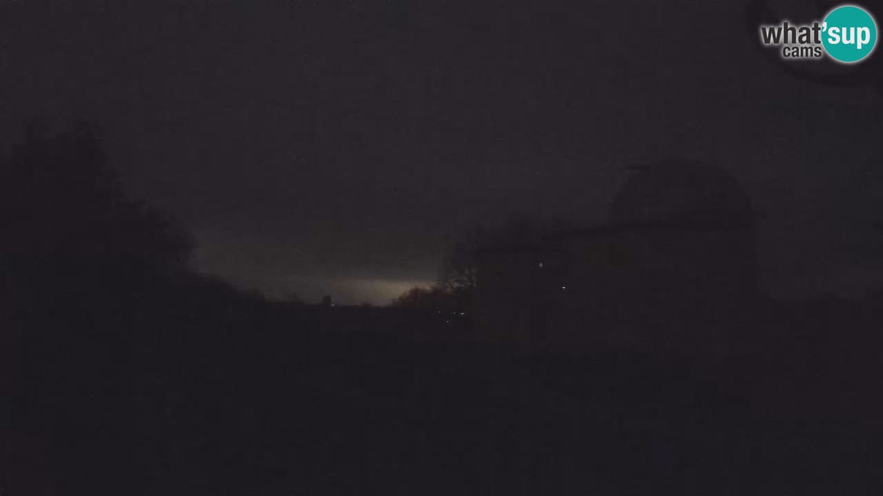 Webcam de l’Observatoire de Višnjan: Plongez dans le cosmos depuis l’Istrie, Croatie