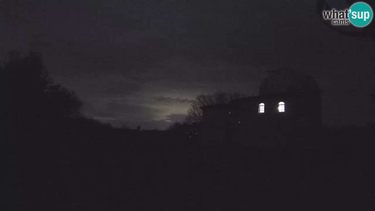 Webcam del Observatorio de Višnjan: Contempla el cosmos desde Istria, Croacia