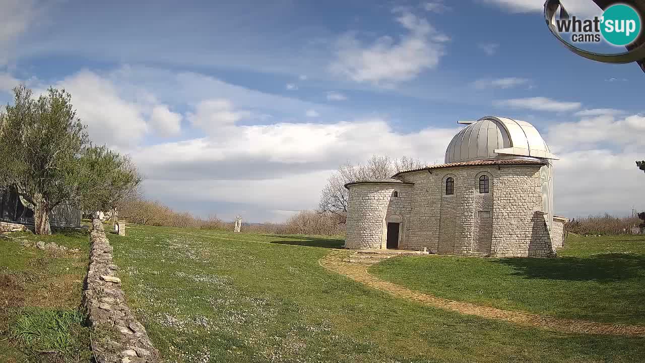 Višnjan Observatory Webcam: Gaze into the Cosmos from Istria, Croatia