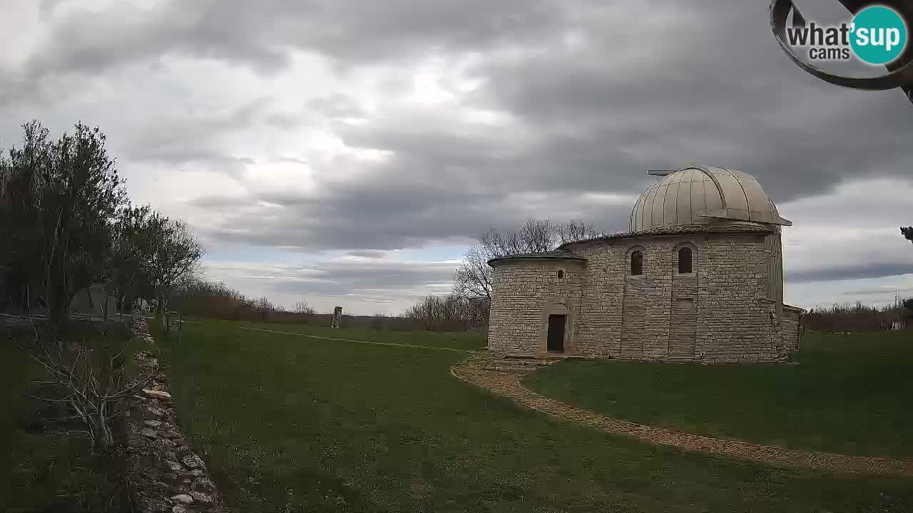 Webcam del Observatorio de Višnjan: Contempla el cosmos desde Istria, Croacia