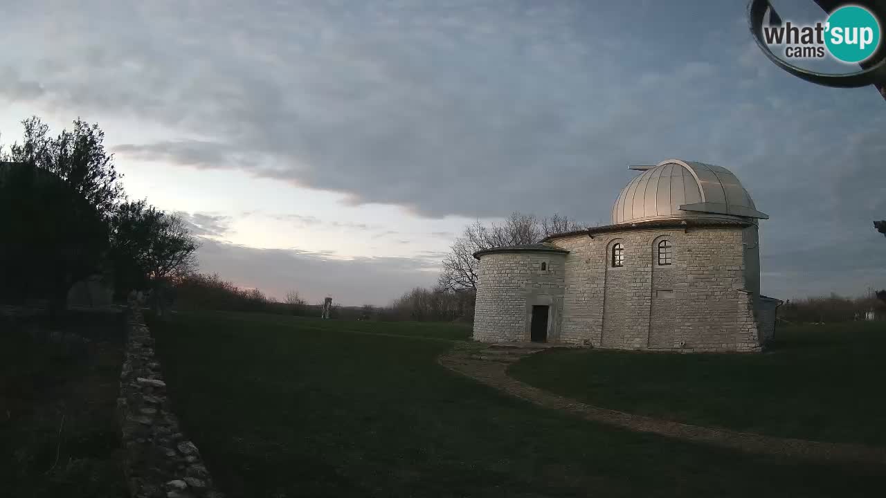 Višnjan Observatory Webcam: Gaze into the Cosmos from Istria, Croatia