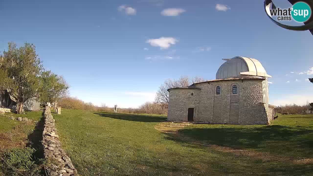 Webcam de l’Observatoire de Višnjan: Plongez dans le cosmos depuis l’Istrie, Croatie