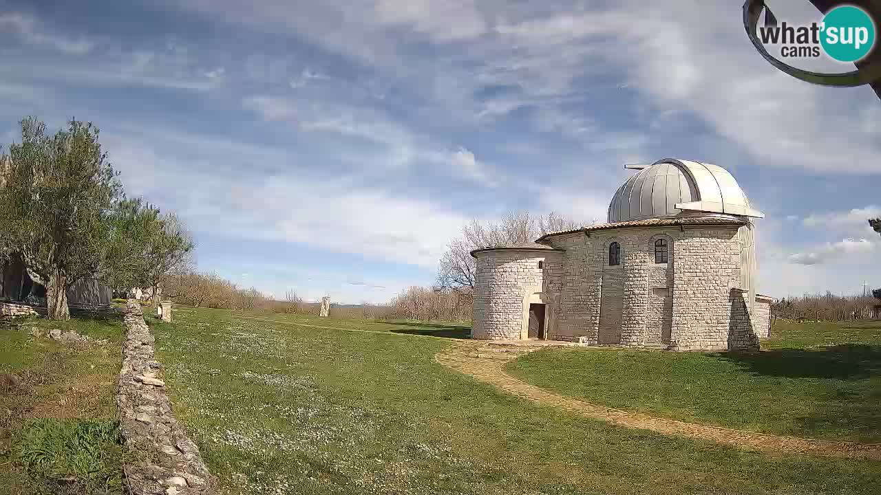 Webcam de l’Observatoire de Višnjan: Plongez dans le cosmos depuis l’Istrie, Croatie