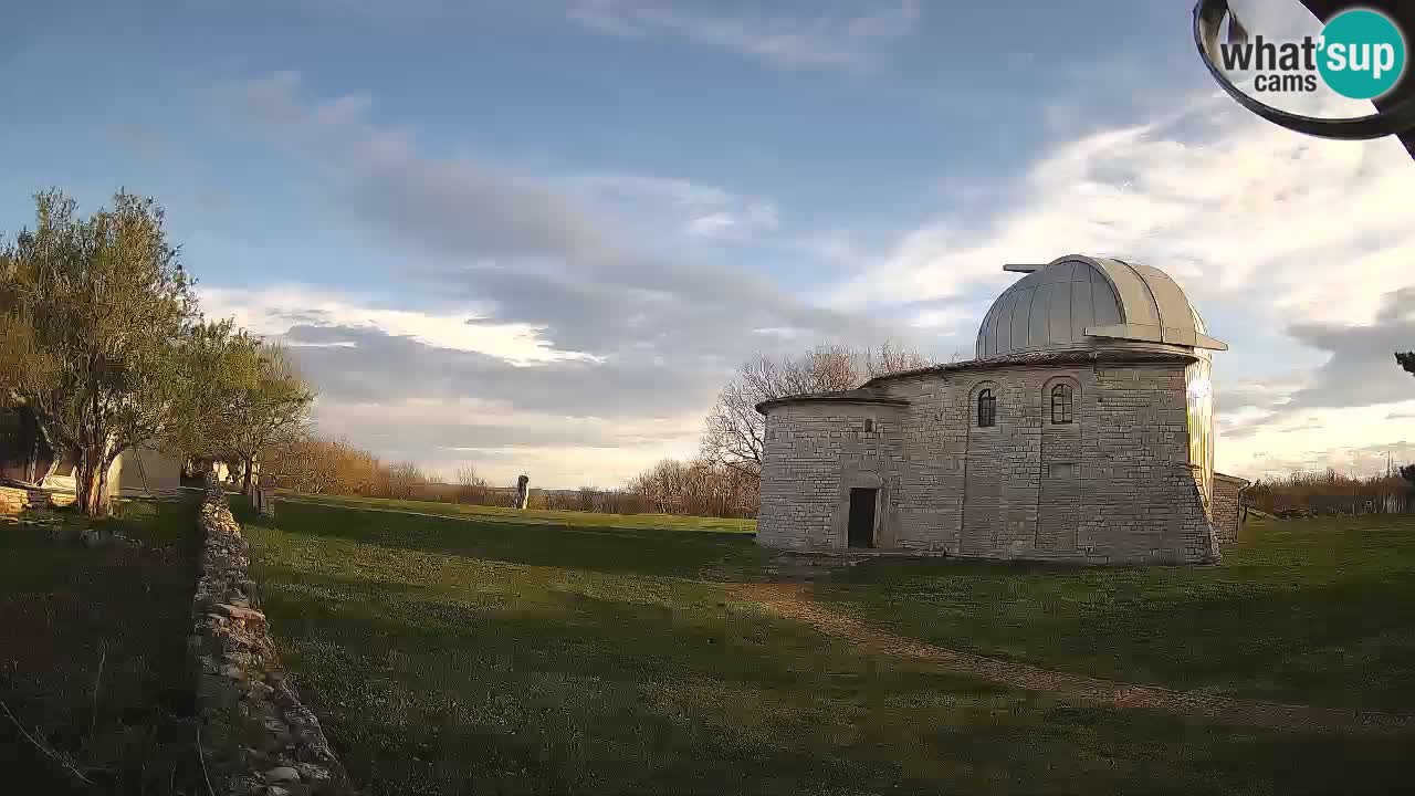 Webcam del Observatorio de Višnjan: Contempla el cosmos desde Istria, Croacia