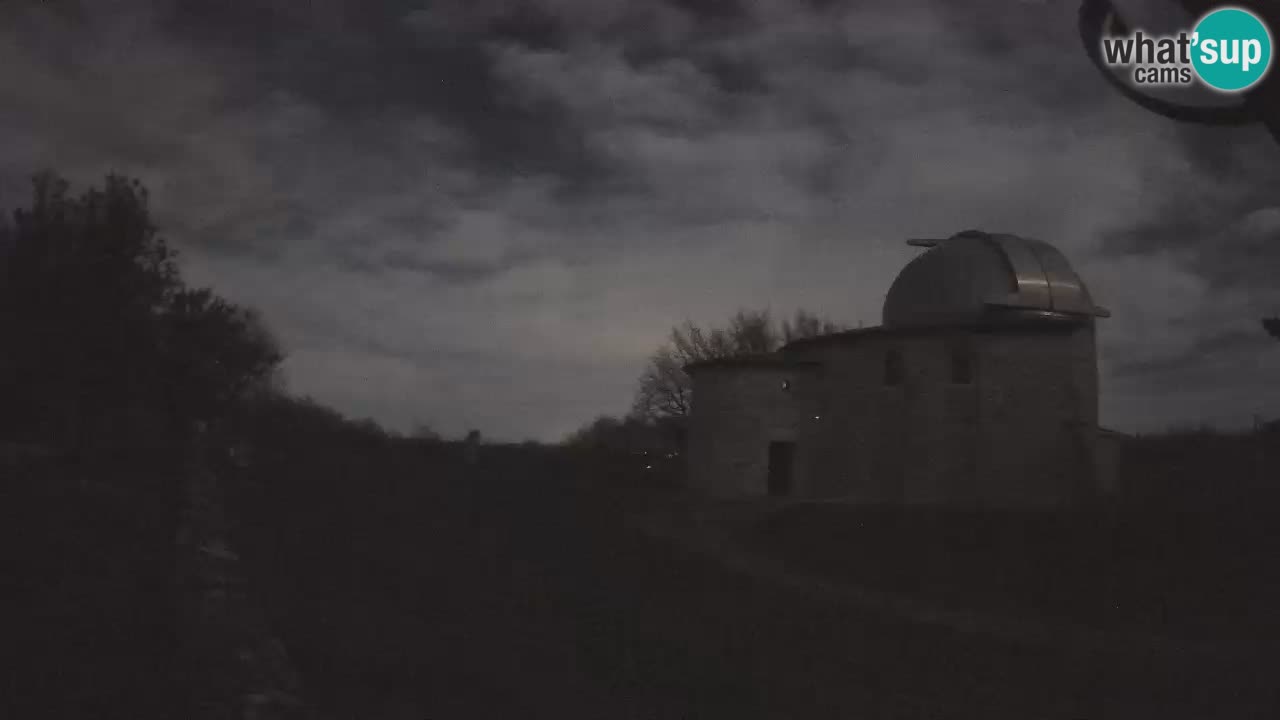 Višnjan Observatory Webcam: Gaze into the Cosmos from Istria, Croatia