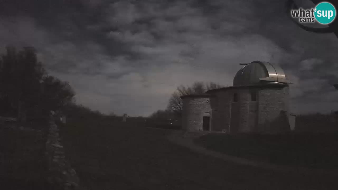 Višnjan Observatory Webcam: Gaze into the Cosmos from Istria, Croatia
